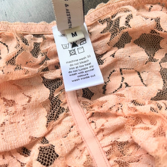 Underprotection 'Kira' longline lace bralette and panty, blush, S - Picture 13 of 16